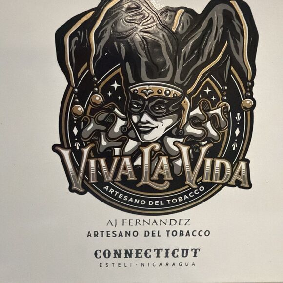 Viva La Vida Robusto Connecticut Empty Wood Cigar Box 9.5" x 6" x 1.5" - Picture 2 of 6